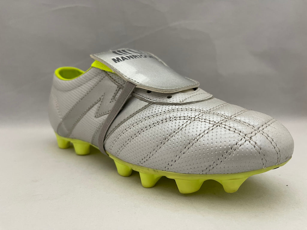 Manriquez soccer cleats on sale